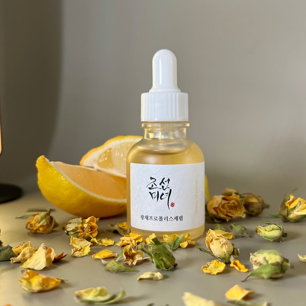 Mii Korean Skincare Beauty of Joseon Glow Serum with propolis and niacinamide in a 30ml bottle, showcasing a clear, elegant serum.
