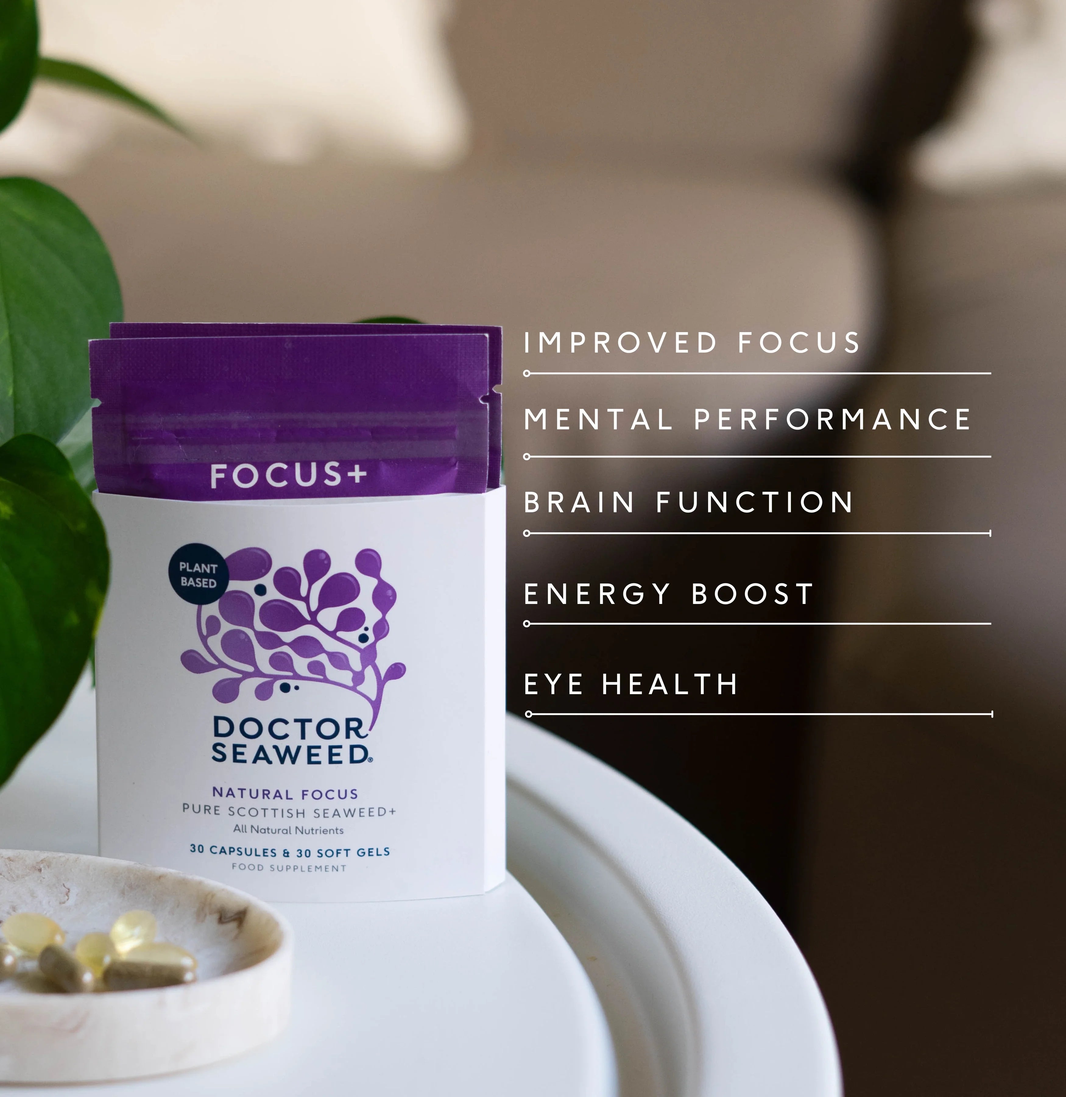 Doctor Seaweed Clarity & Defence Duo infographic showing product benefits and ingredients for improved skin clarity and defense.